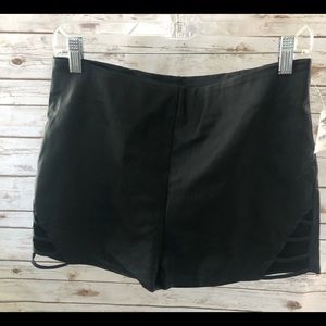 Charlotte Russe XL Pull On Shorts w/ Strappy Thigh